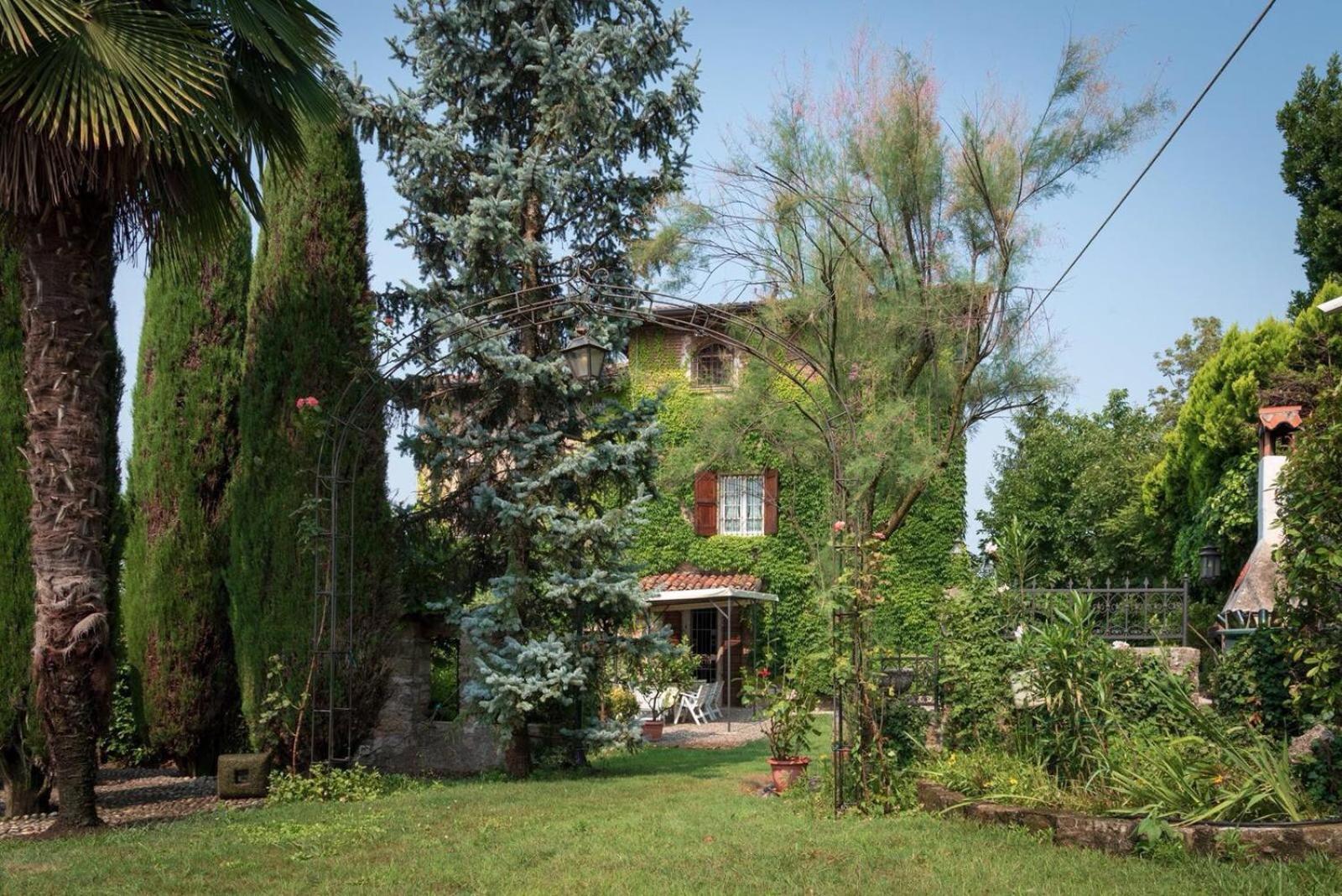 Bed and Breakfast Torre de Salis Gussago Exterior foto